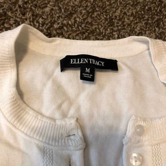 ✨White cardigan✨ - Picture 2 of 2